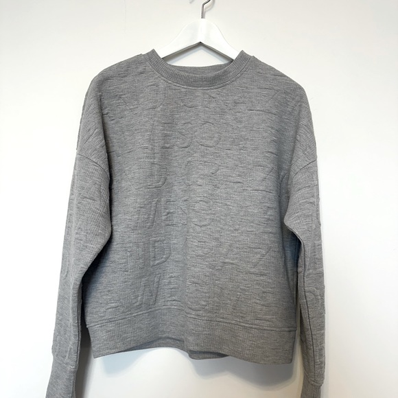 ⛱️ 2/20$ Jacqueline de Yong Only grew puffy embroidery in grey - Picture 1 of 8